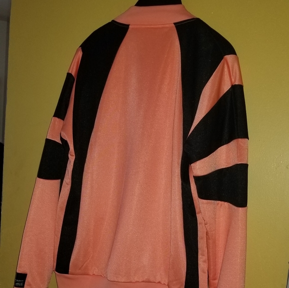 Sports jacket - Picture 6 of 6